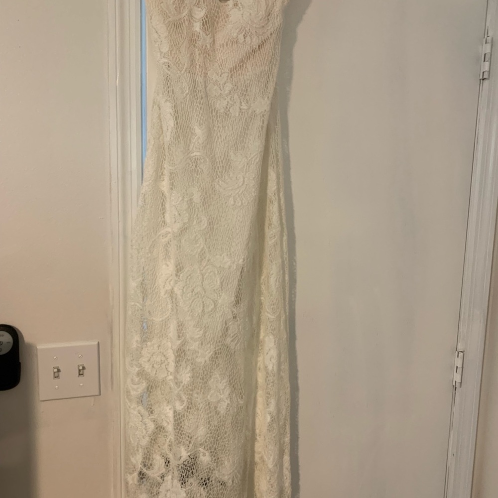 Elegant Lace Dress